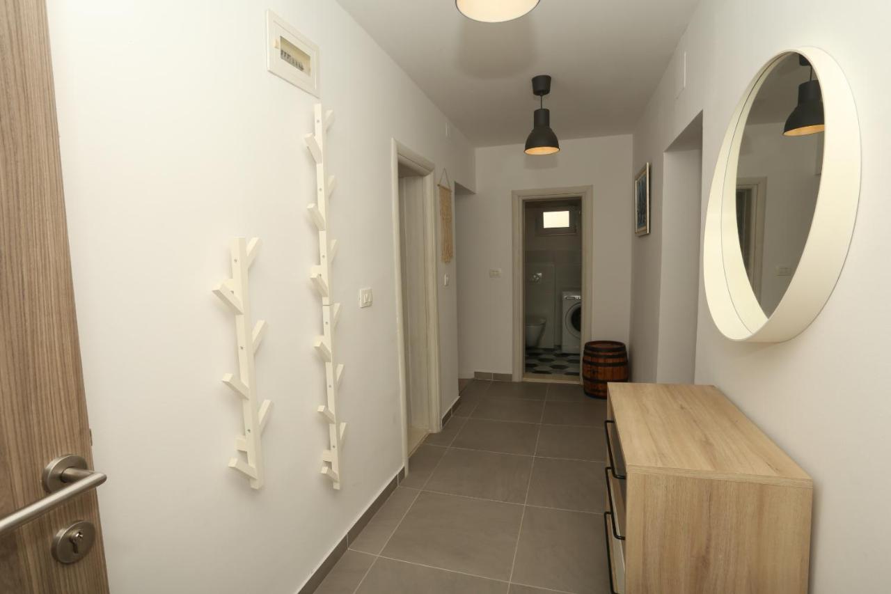 Apartman Luce Трогир Екстериор снимка