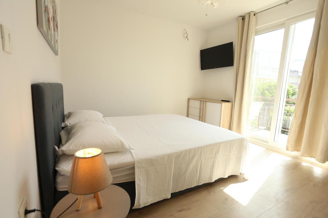 Apartman Luce Трогир Екстериор снимка